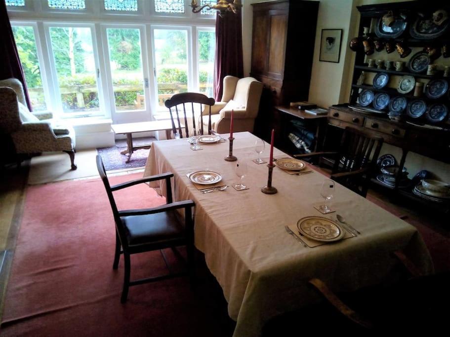 Tranquil Getaway Near Brecon Beacons Appartement Llandovery Buitenkant foto